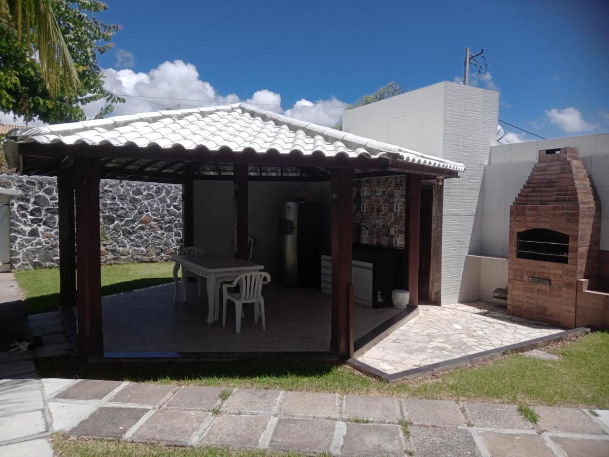 Apts E Suites Em Stella Maris Salvador Exteriör bild